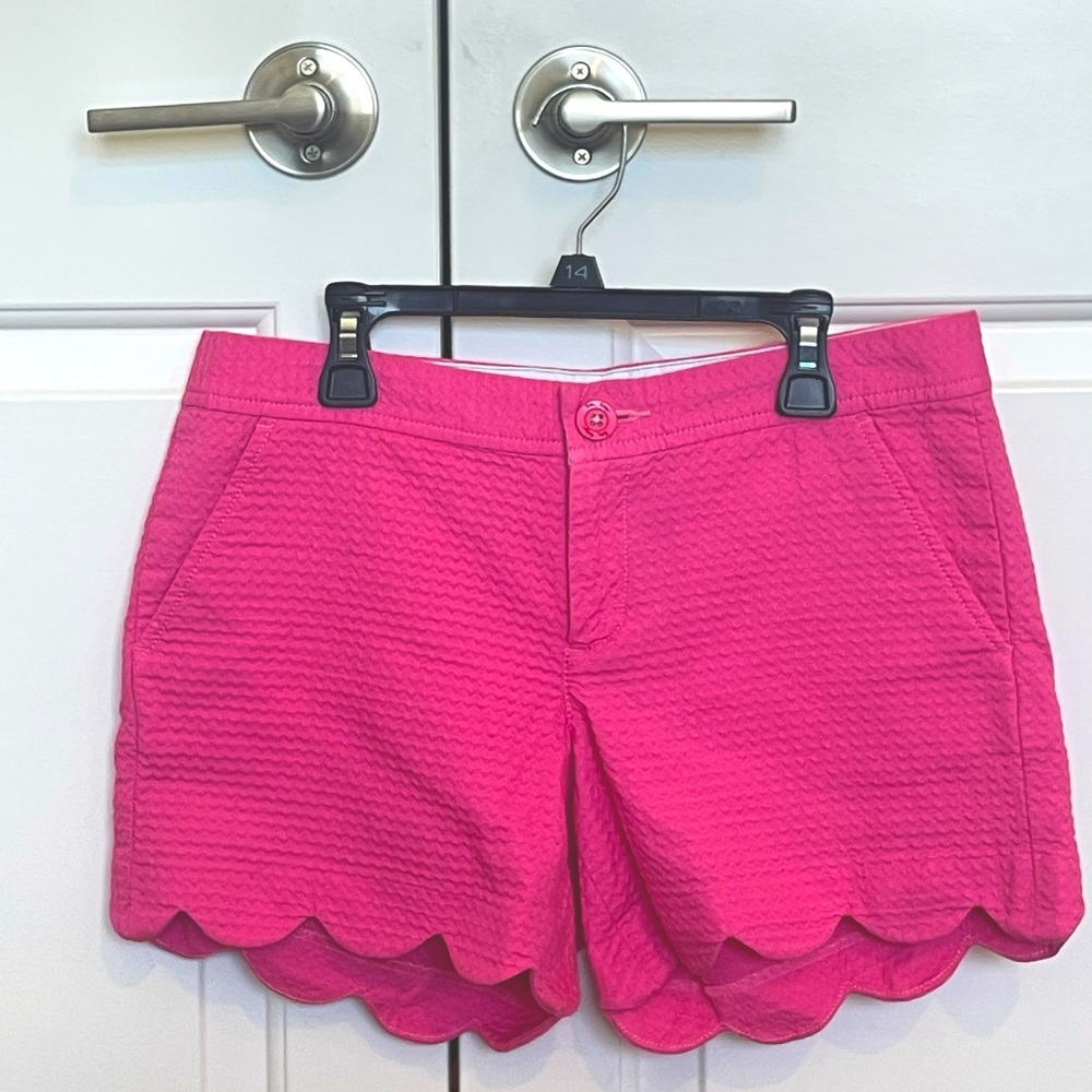 Lilly Pulitzer Bright Pink The Buttercup Shorts - Size 2 - Excellent Condition